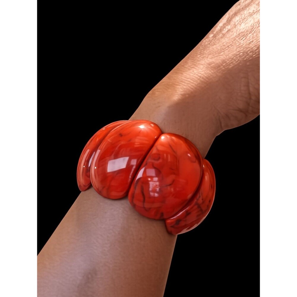 Women's Red Statement Stretch Bangle Bracelet - NIP - Picture 2 of 5